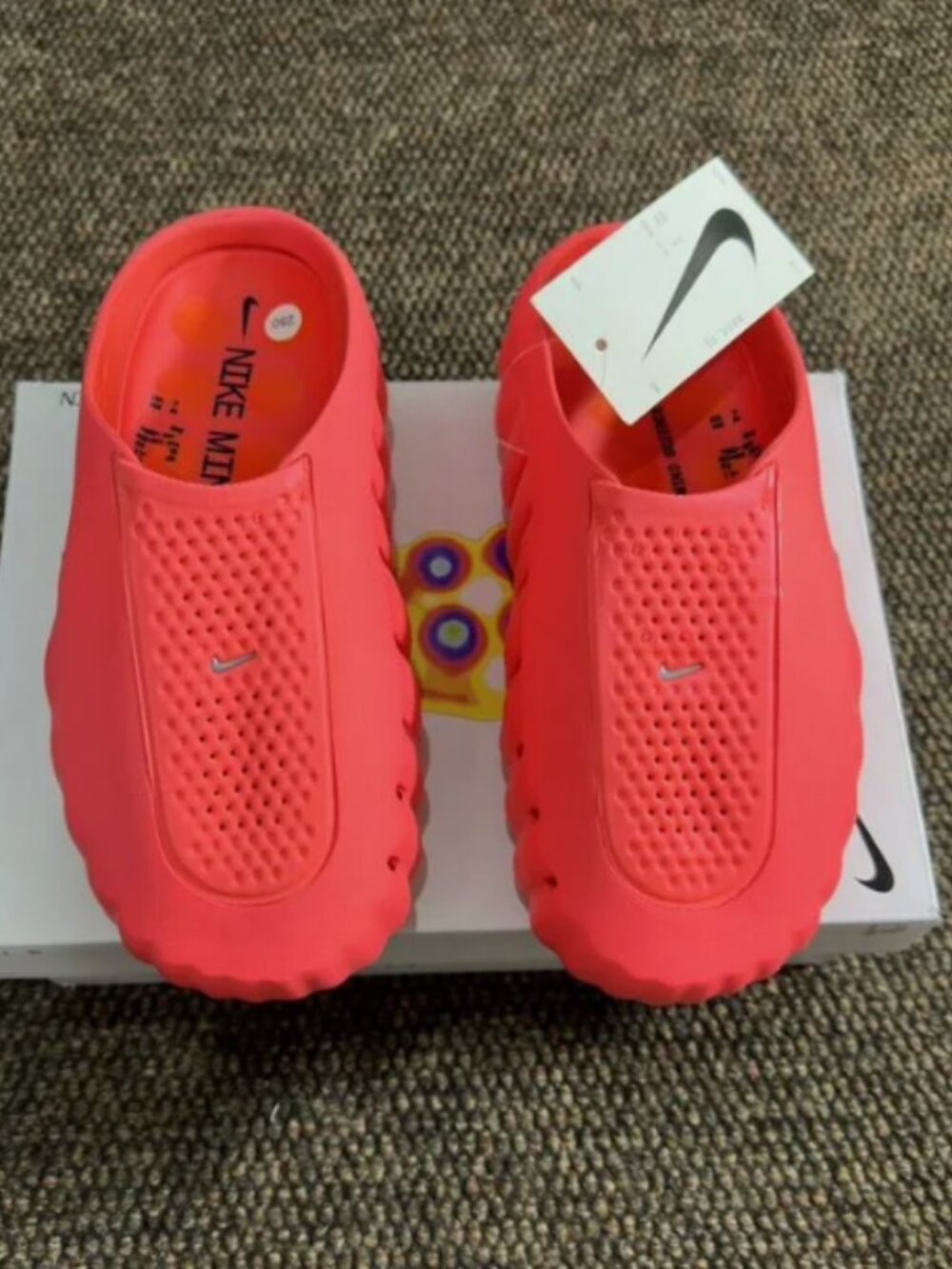 Nike slippers